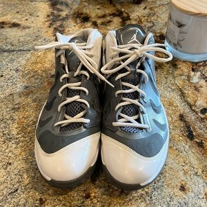 Nike Air Jordan Play In These ll 510581-002.